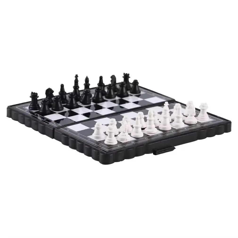1Pc Mini Magnetic  Chess Set   - Board Game Enthusiast avis et prix
