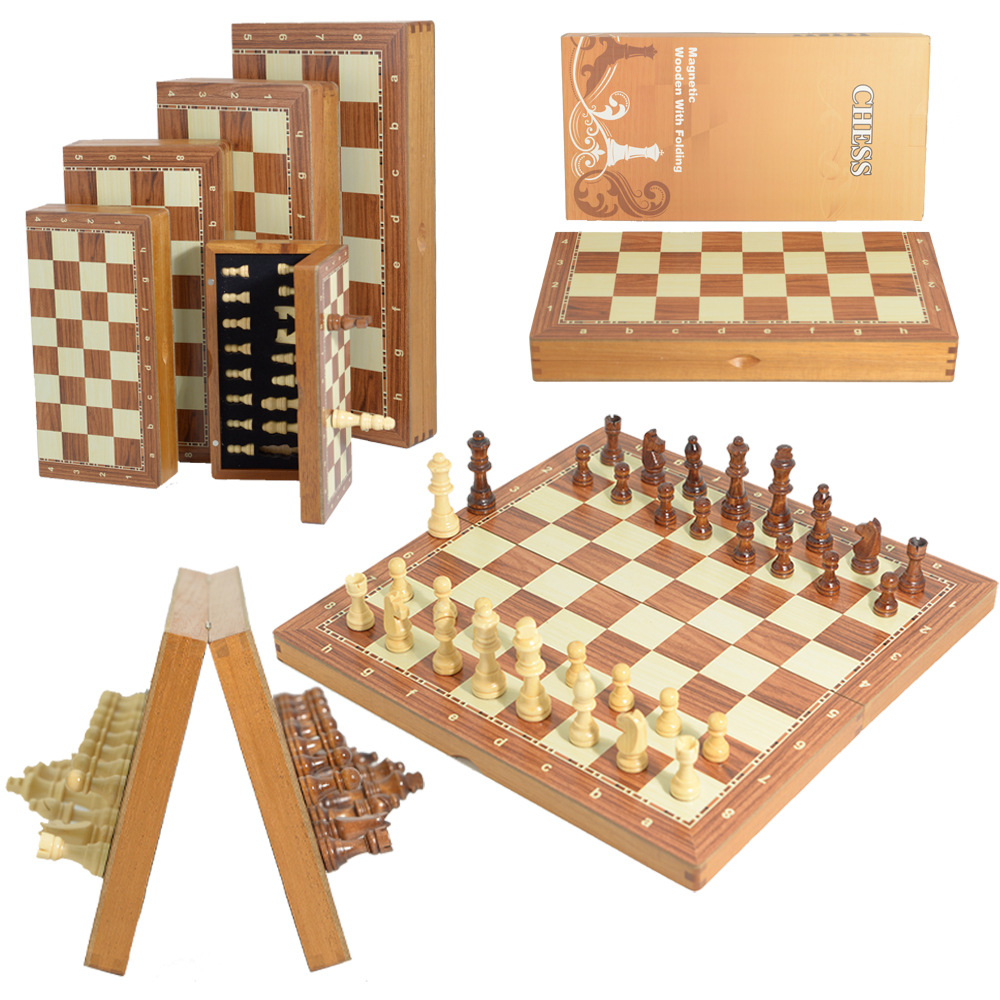 Magnetic Wooden Folding Chess  - Board Game Yearbook avis et prix