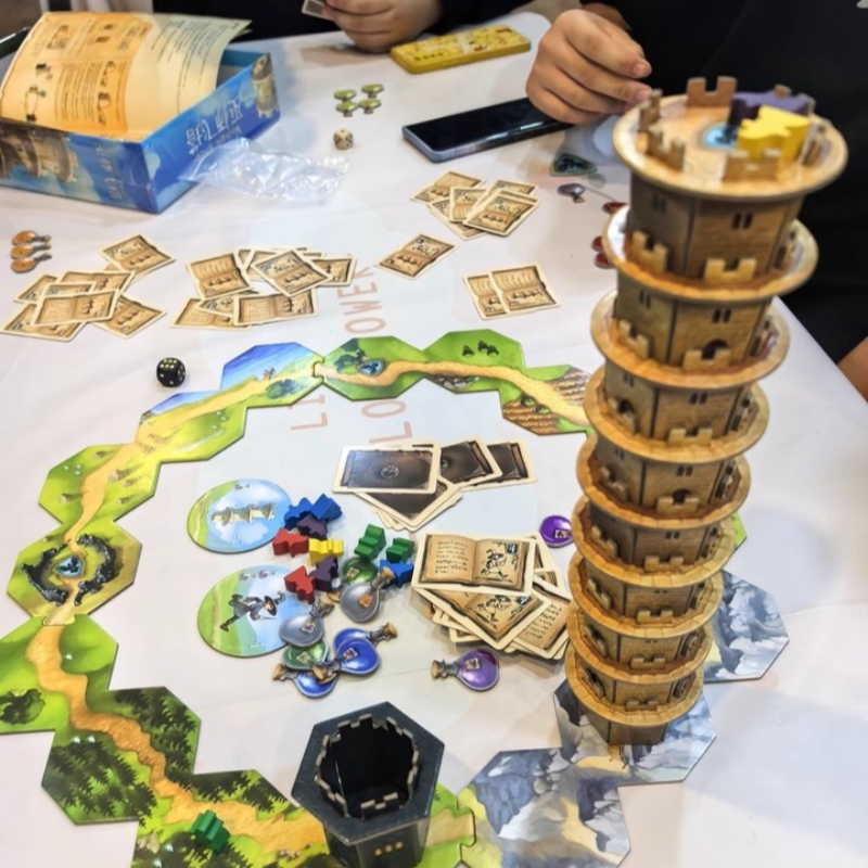 Wandering Towers Strategy Boar - Board Game Family avis et prix
