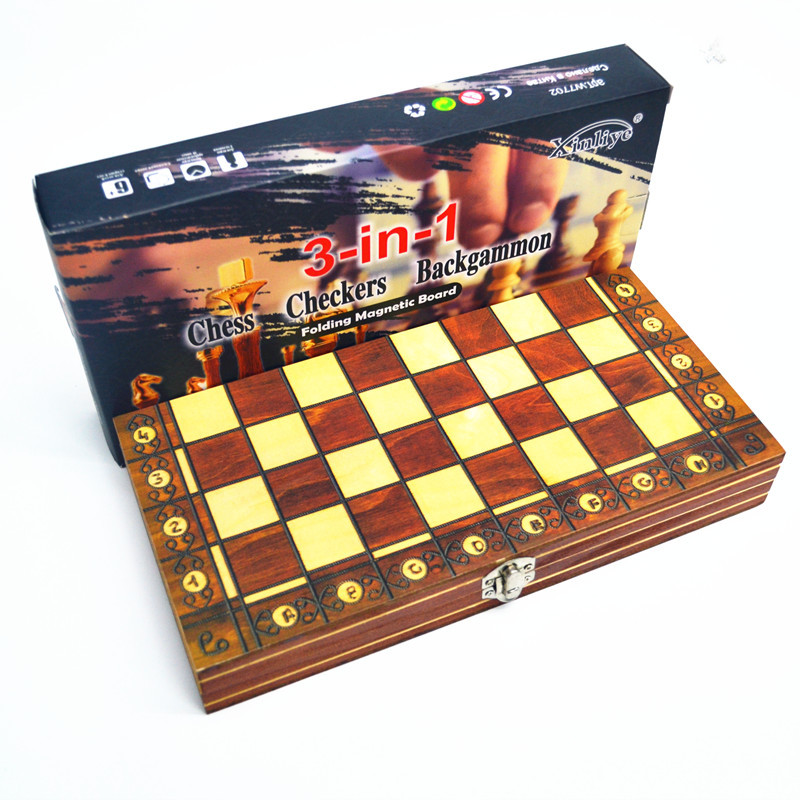 Folding Wooden Portable Chess  - Board Game Yearbook avis et prix