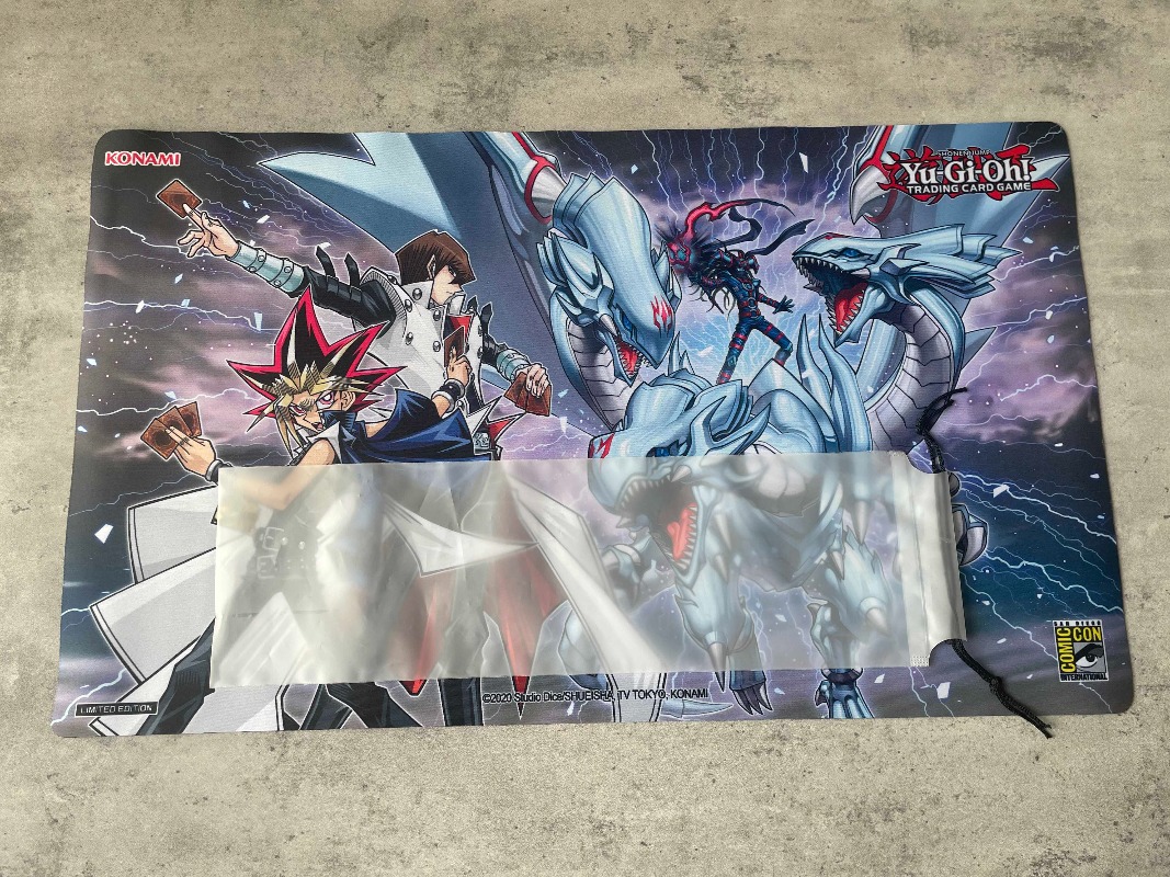 600x350mm Yu-Gi-Oh! Dragon Mas - Board Game Yugioh avis et prix