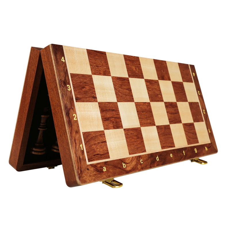 34PCS Luxury Chess Set, 39x39  - Board Game Yearbook avis et prix